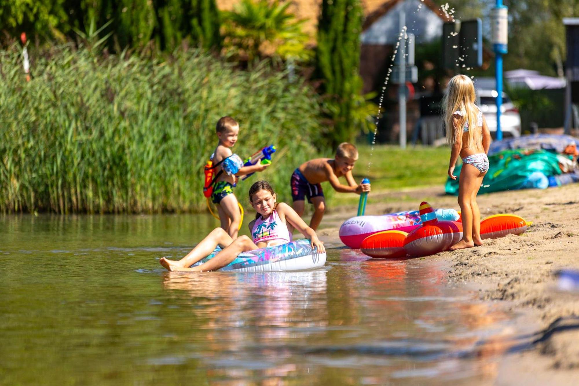Glamping Limburg - Nabij Nationaal Park Hoge Kempen Kinrooi Ngoại thất bức ảnh